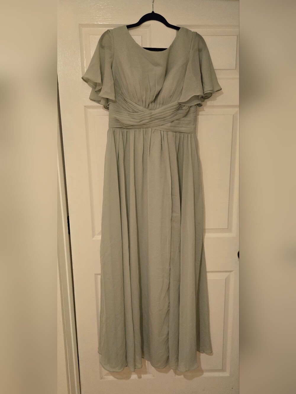 Elegant Sage Green Pleated Maxi Dress